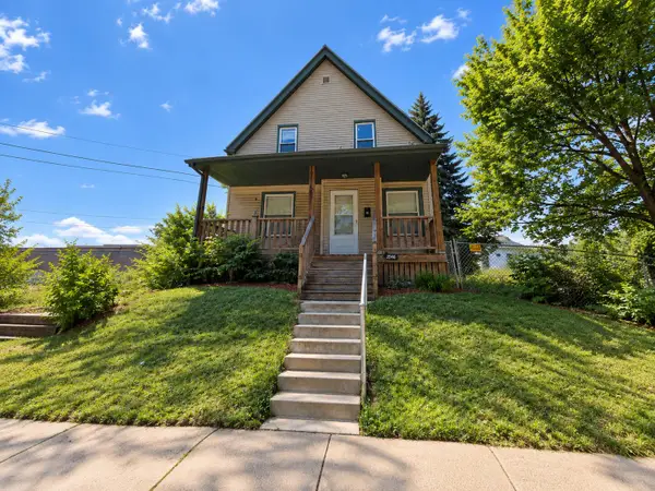 3545 N 26th St, Milwaukee, WI 53206