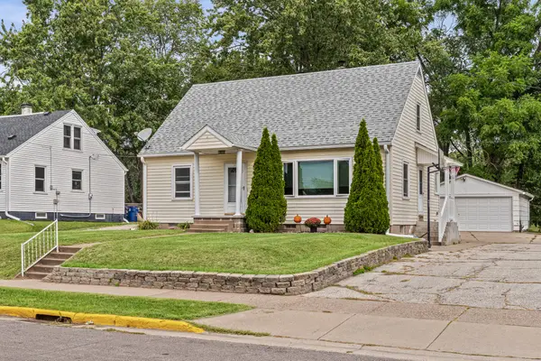 959 Wilson St, Onalaska, WI 54650