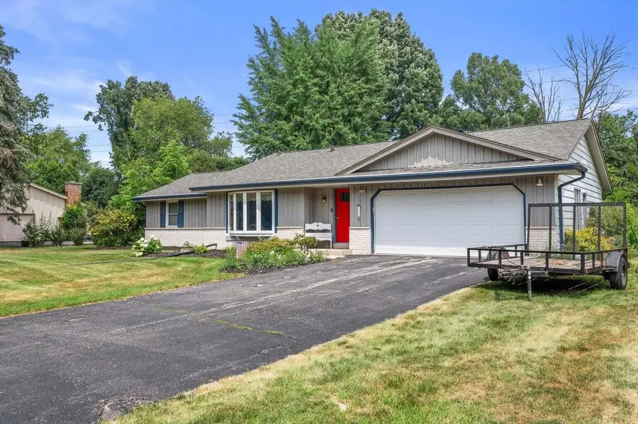 9224 N Fairy Chasm Ln, Brown Deer, WI 53223 - #3