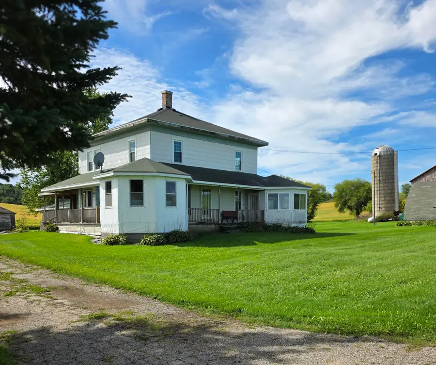 W3222 Sunset Dr, Ashford, WI 53010 - #3