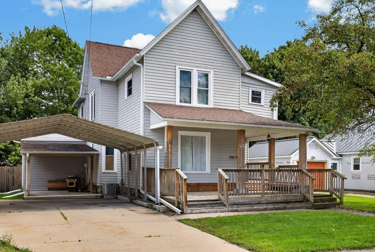 621 N Chester St, Sparta, WI 54656 - #1