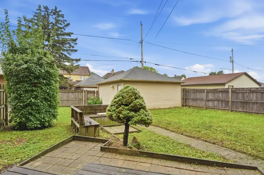 4169 N 14th St, Milwaukee, WI 53209 - #2
