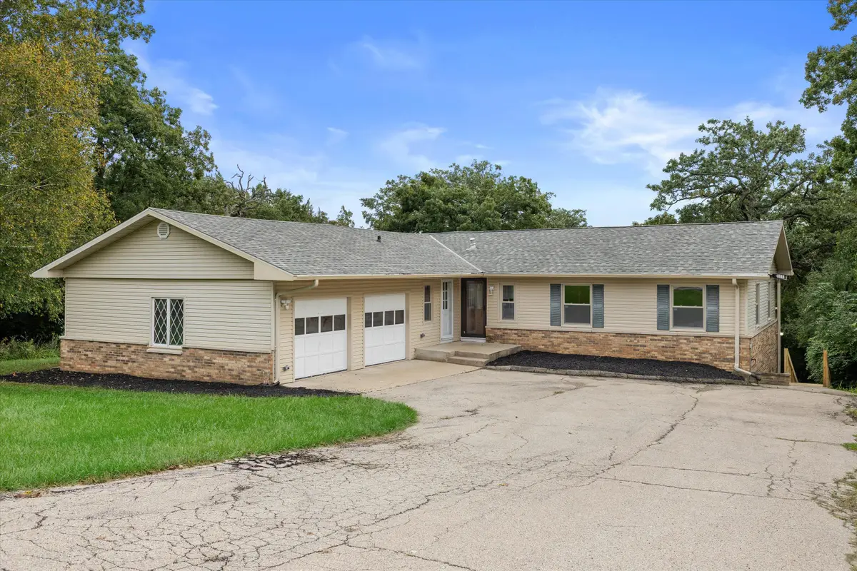 6511 203rd Ave, Bristol, WI 53104 - #1