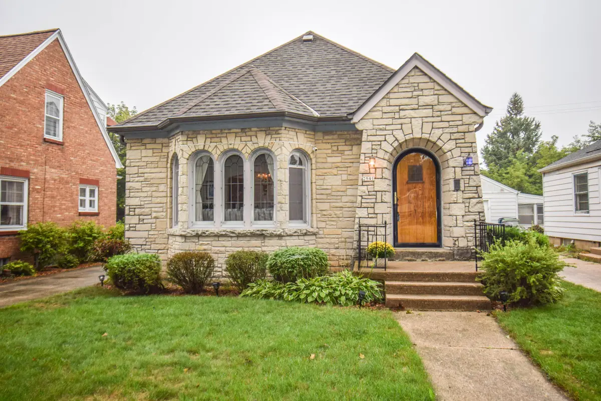 2941 N 75th St, Milwaukee, WI 53210 - #1