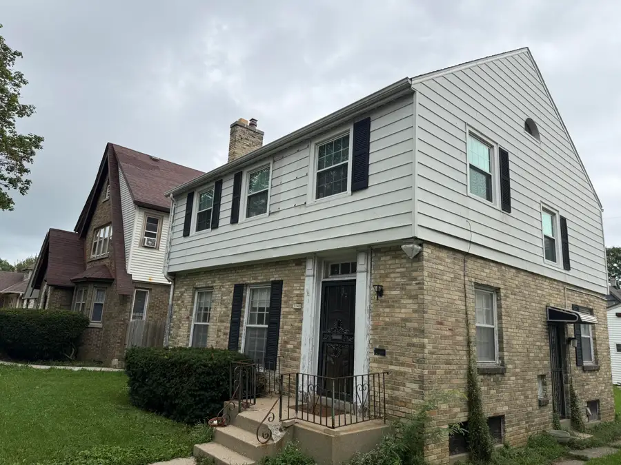 3140 N 42nd Pl, Milwaukee, WI 53216 - #2