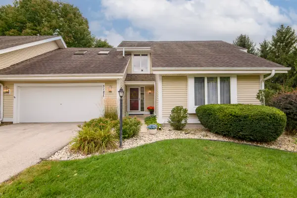 3147 Madison St, Waukesha, WI 53188