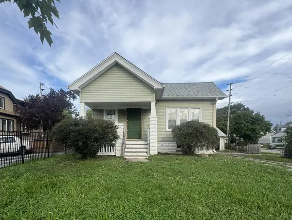 5742 N 43rd St, Milwaukee, WI 53209