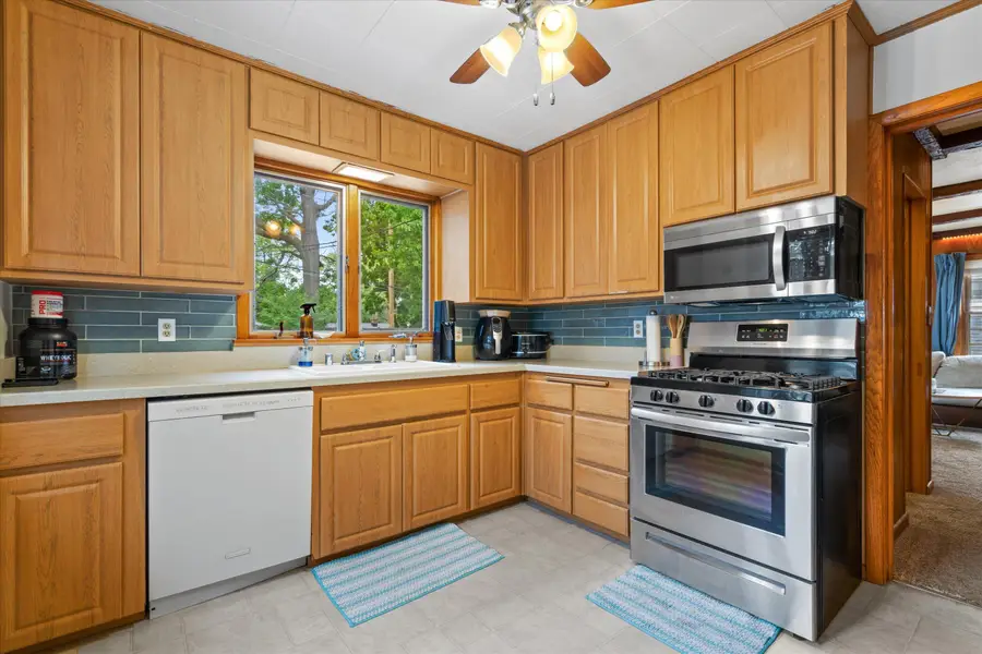 501 N 113th St, Wauwatosa, WI 53226 - #2