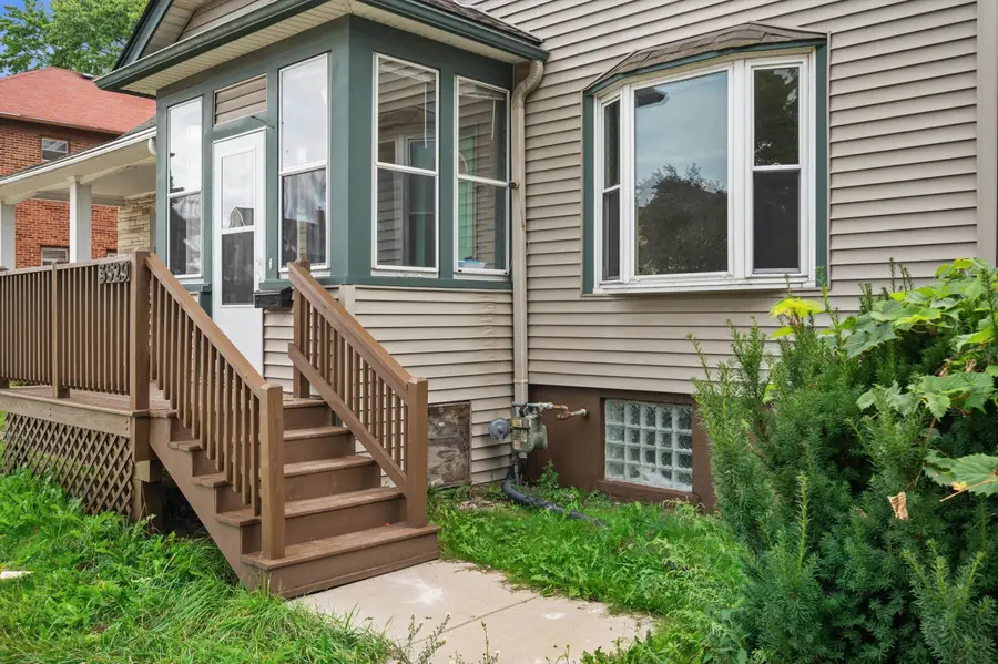 3529 E Plankinton Ave, Cudahy, WI 53110 - #2