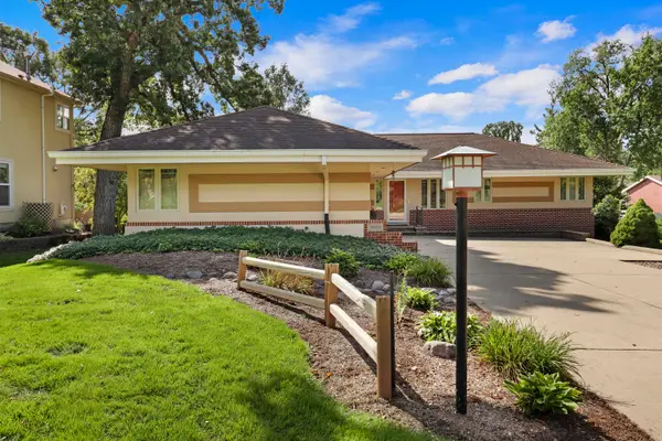 5005 89th Pl, Pleasant Prairie, WI 53142