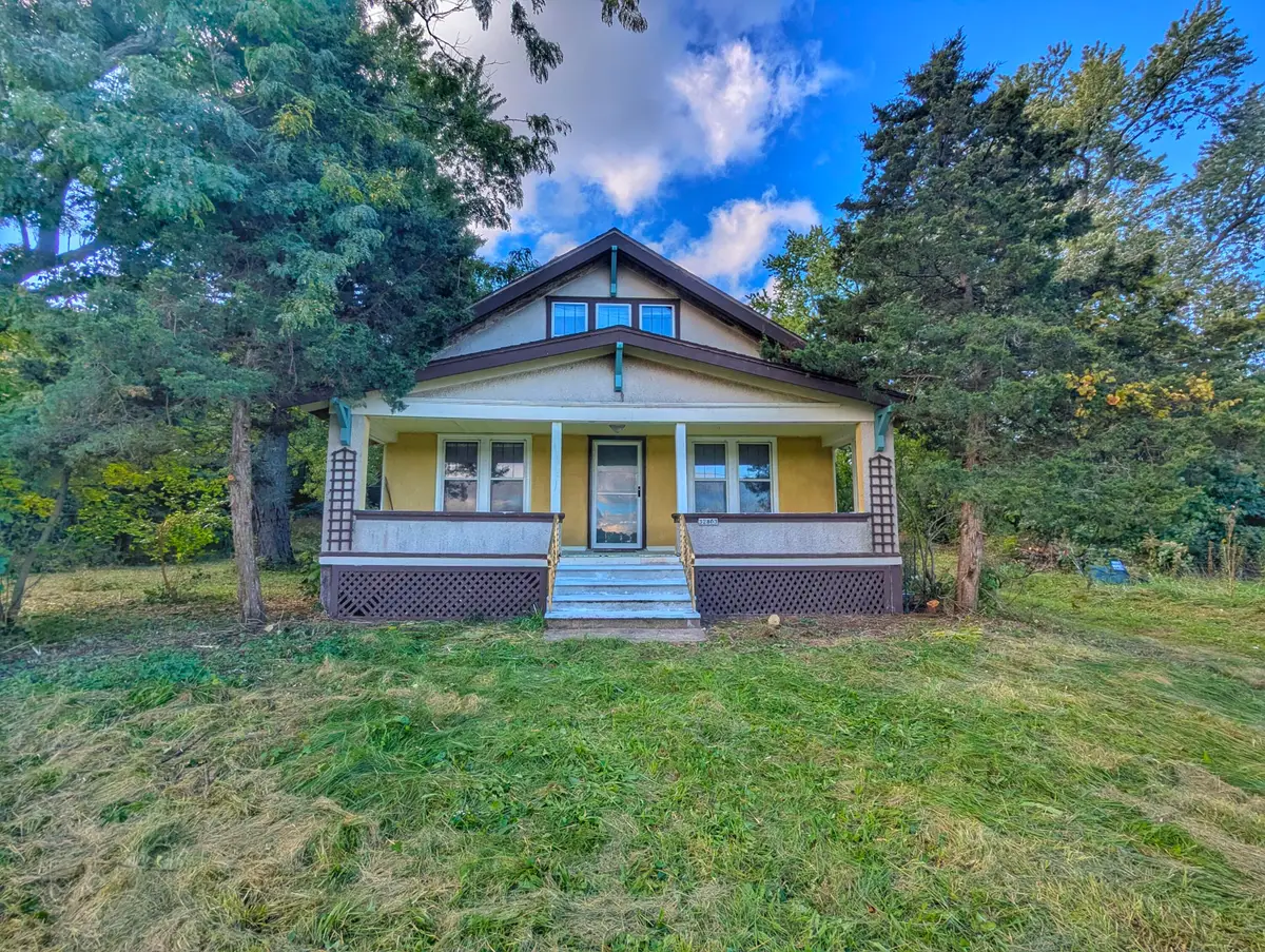 32803 Geneva Rd, Wheatland, WI 53105 - #1