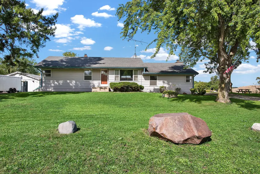 S92W22440 Henneberry Ave, Vernon, WI 53103 - #3
