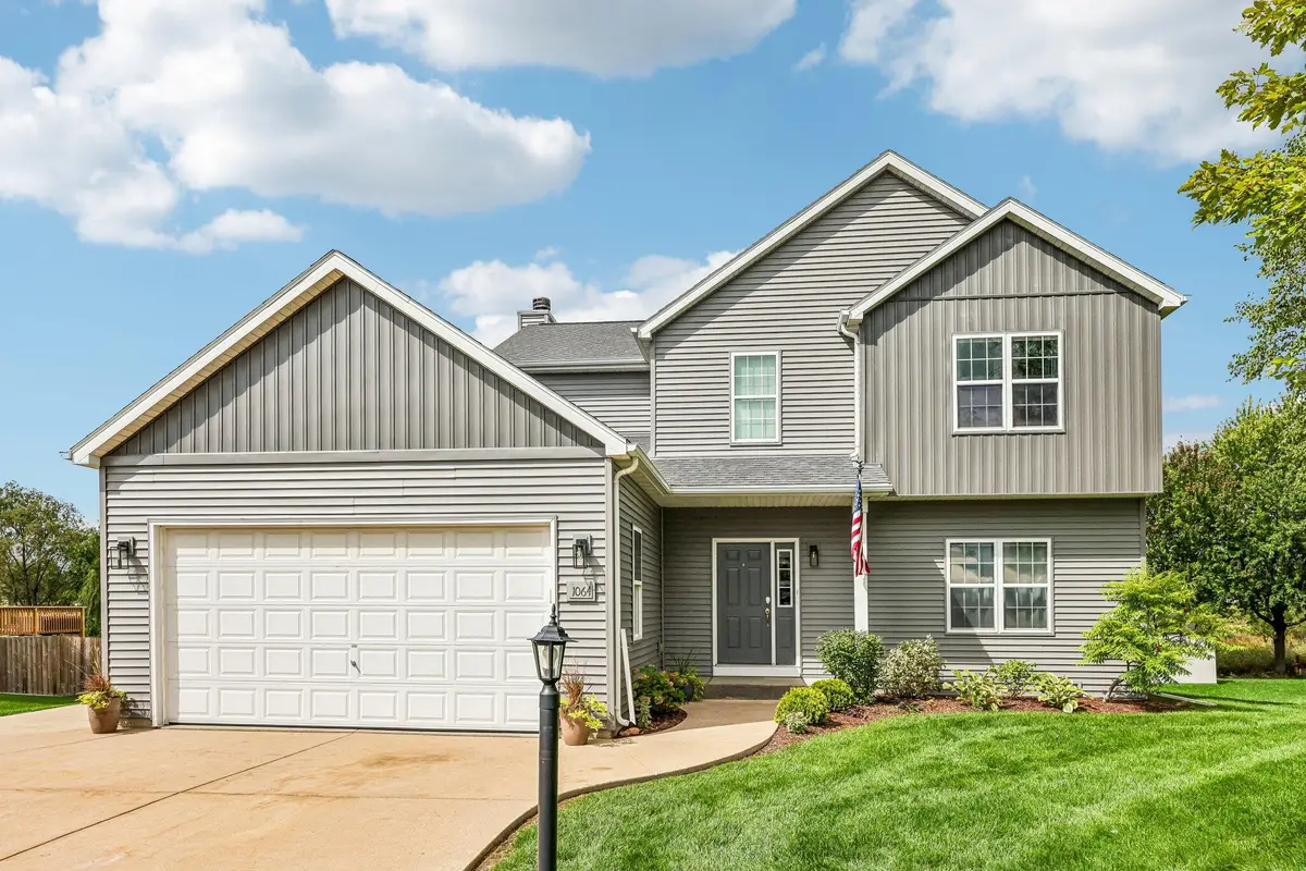 W1064 Audubon Park Dr, Ixonia, WI 53036 - #1