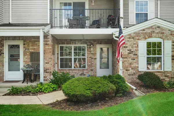 1102 N Sunnyslope Dr, Mount Pleasant, WI 53406