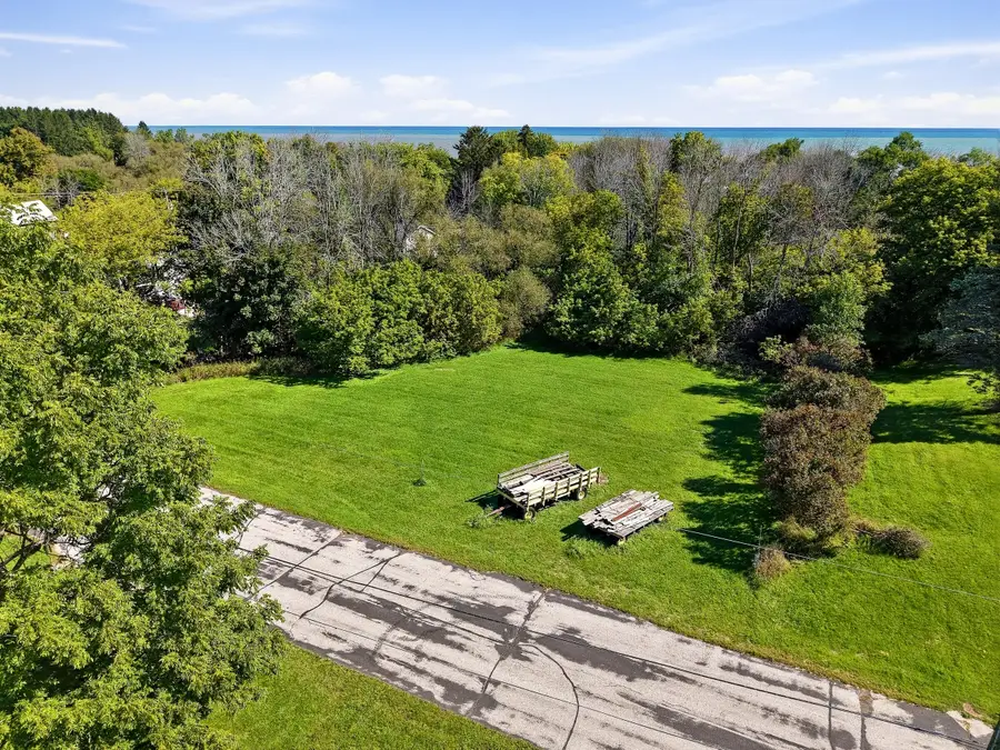 2Lts Beech St, Cleveland, WI 53015 - #2