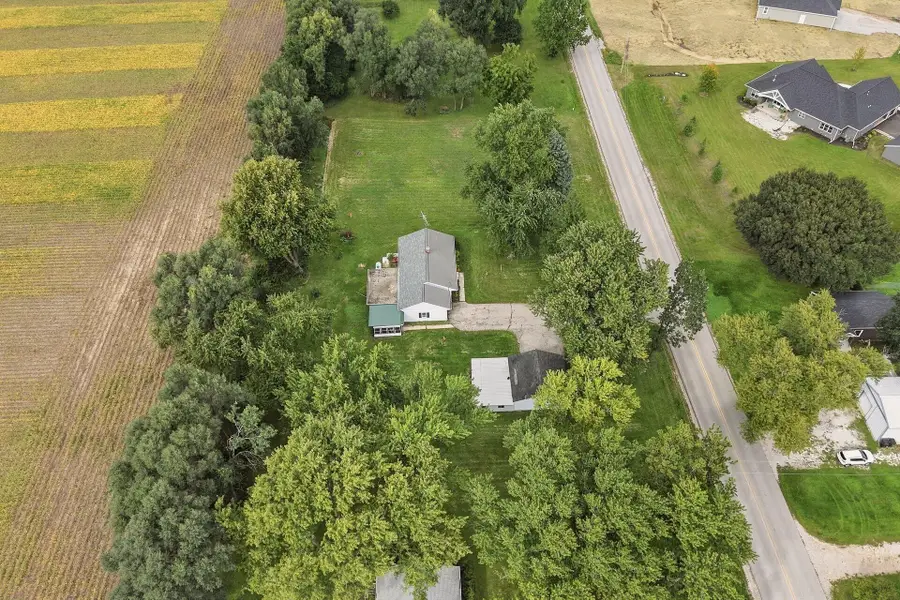 N7867 Townline Rd, Troy, WI 53120 - #3