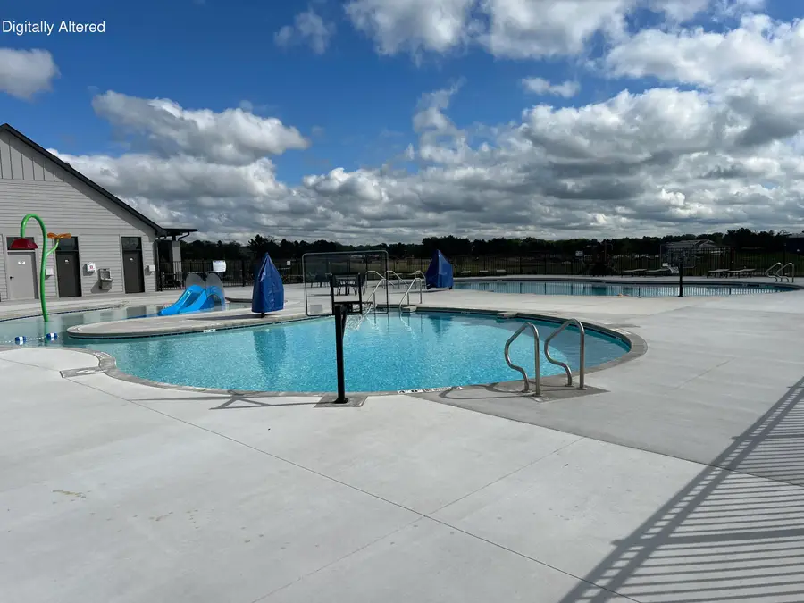 1377 Scotsland Ln, Oconomowoc, WI 53066 - #3
