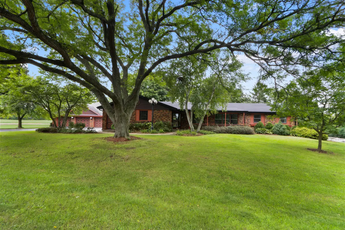 W7560 Pleasant St, Darien, WI 53115 - #1