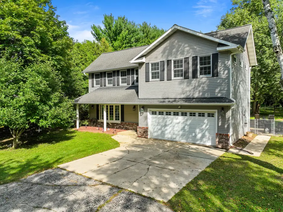 W738 Harmony Ln, East Troy, WI 53120 - #2