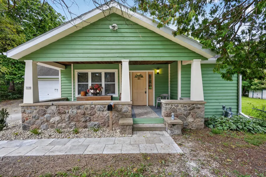 308 N Jefferson St, Whitewater, WI 53190 - #3
