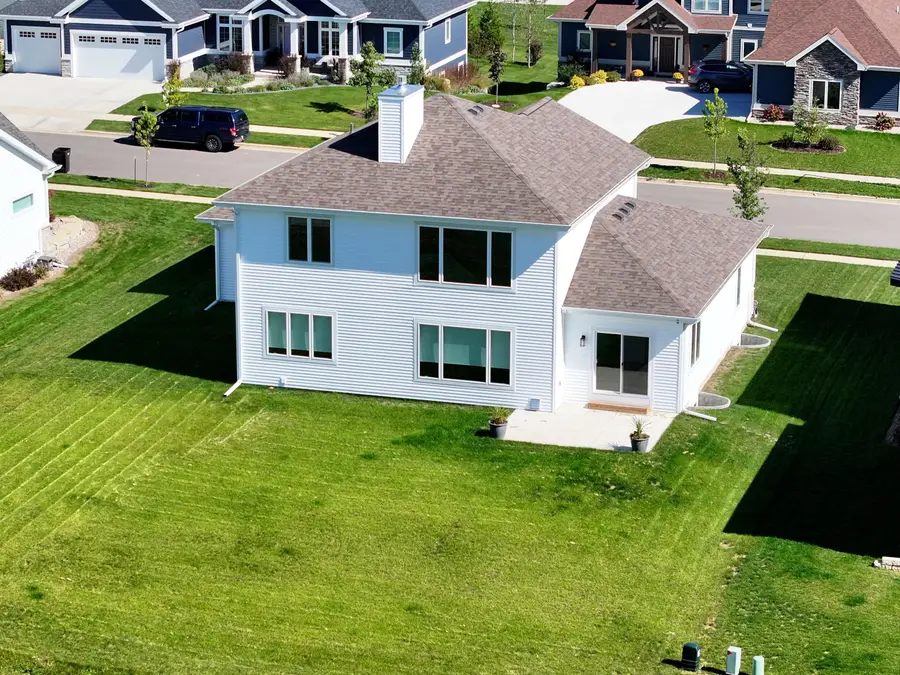 2009 Paris Ln, Cottage Grove, WI 53527 - #2