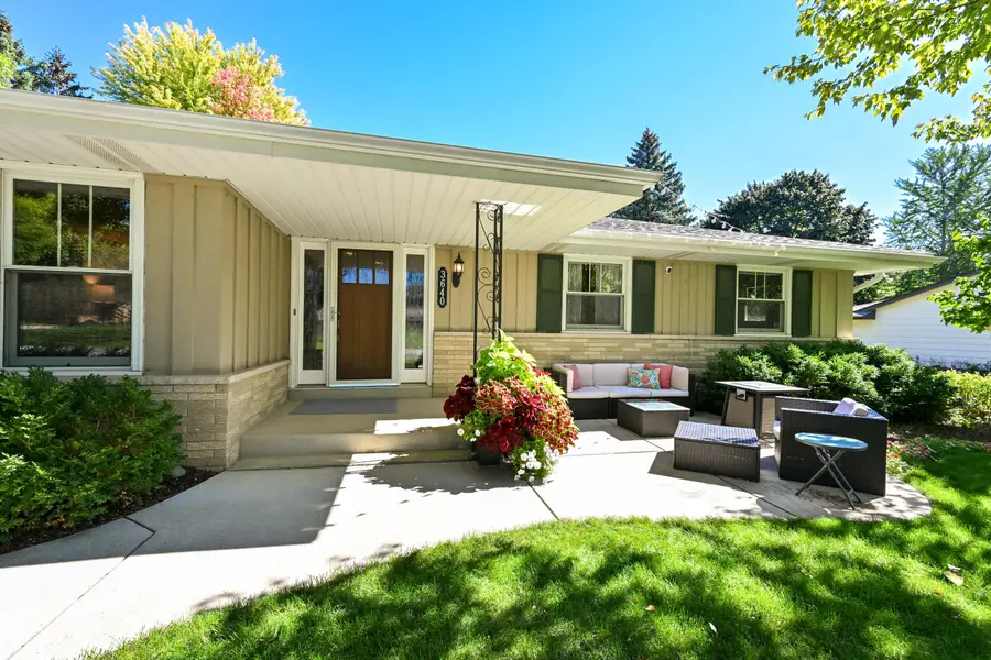 3640 Dominic Dr, Brookfield, WI 53045 - #2