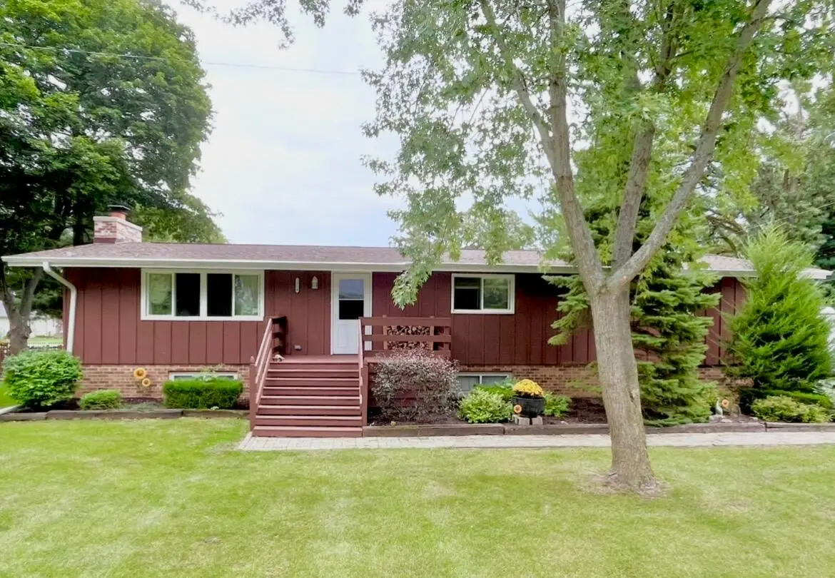 2904 Shady Ln, Twin Lakes, WI 53181 - #1