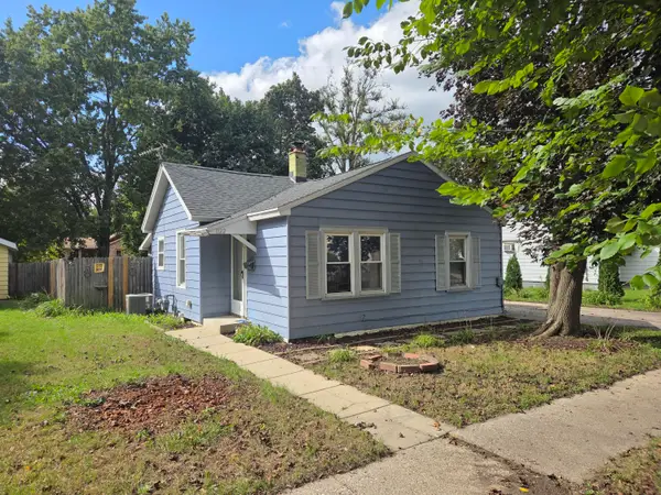 1122 Cleveland St, Beloit, WI 53511