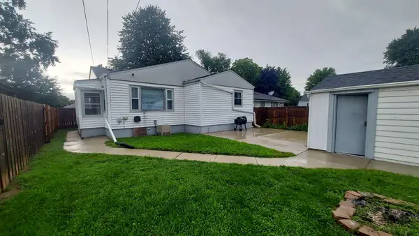 1405 15th Ave, South Milwaukee, WI 53172