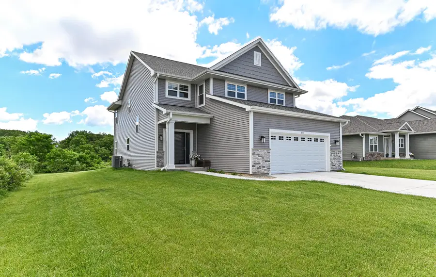 611 Hunter Dr, Mount Pleasant, WI 53406 - #3