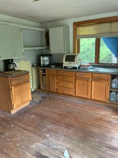 1309 Pewaukee Rd, Waukesha, WI 53188 - #2