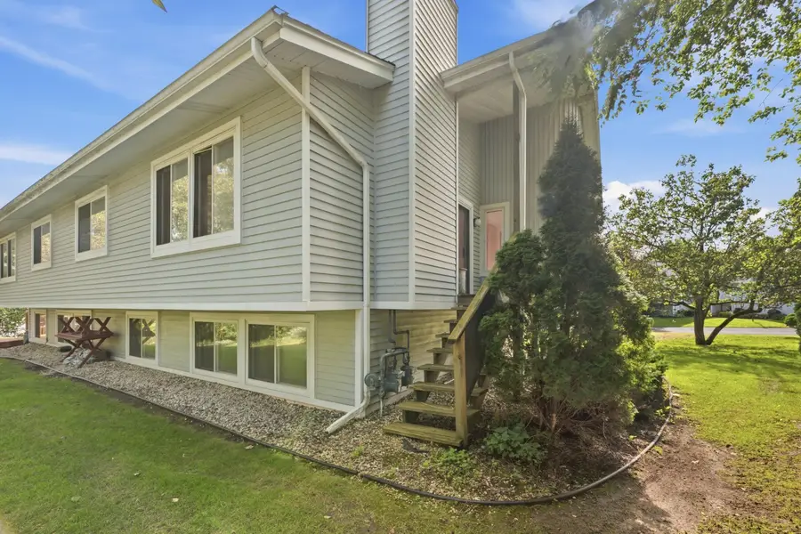 5921 Taylor Ave, Mount Pleasant, WI 53403 - #2