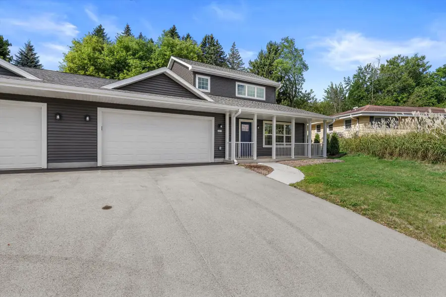 1914 N River Dr, West Bend, WI 53090 - #2