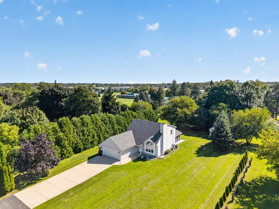 2733 4 1/2 Mile Rd, Caledonia, WI 53402 - #2