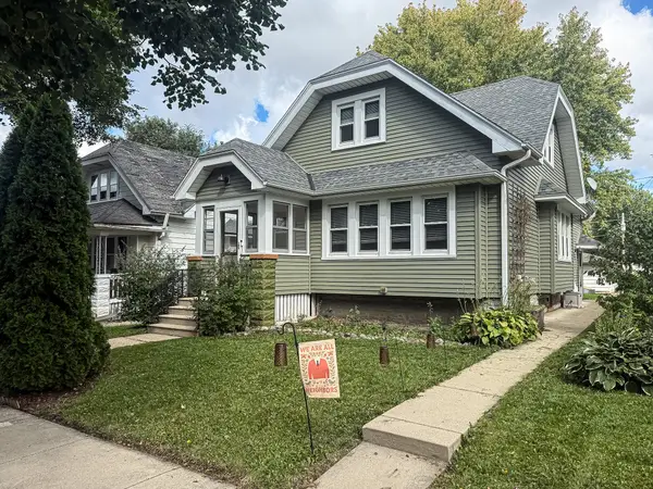2222 S 78th St, West Allis, WI 53219