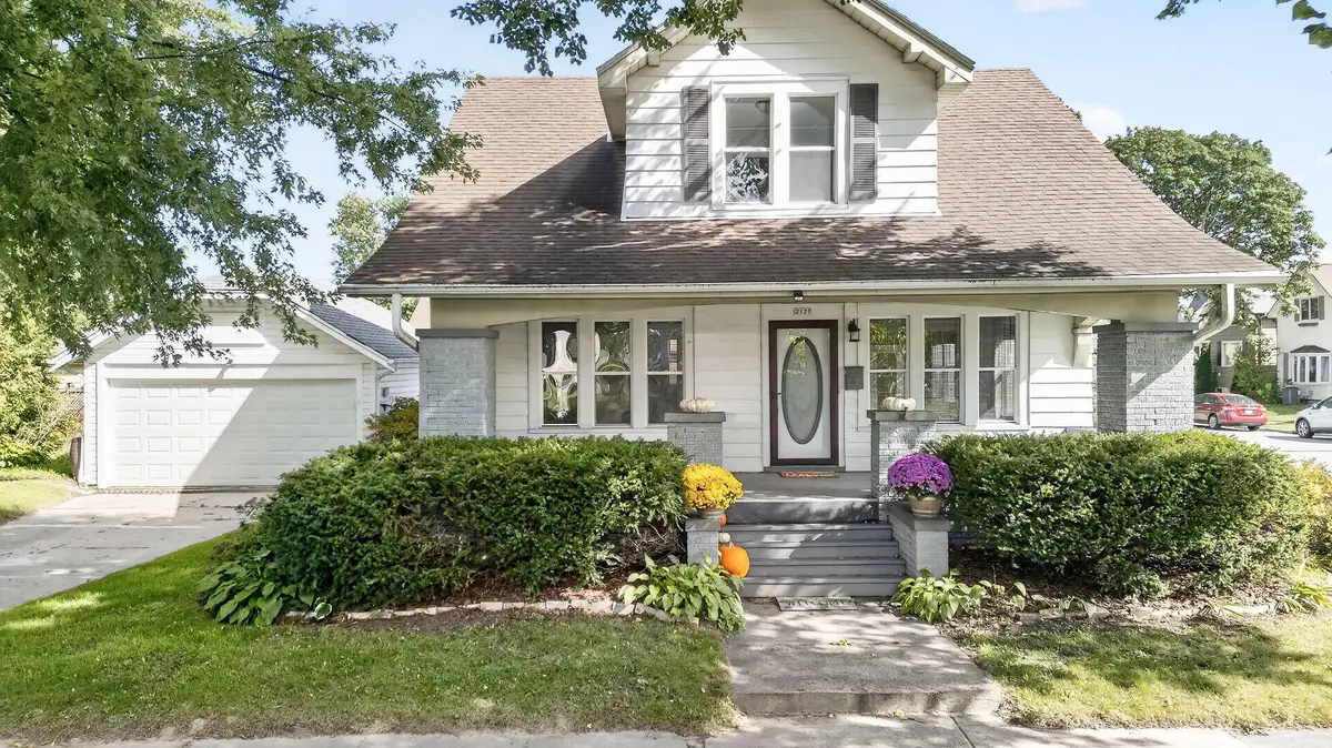 2127 S 9th St, Sheboygan, WI 53081 - #1