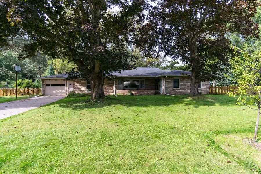 N1769 Birchview Rd, Shelby, WI 54601 - #2