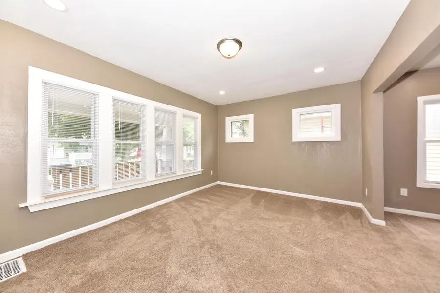 2543 N 37th St, Milwaukee, WI 53210 - #2