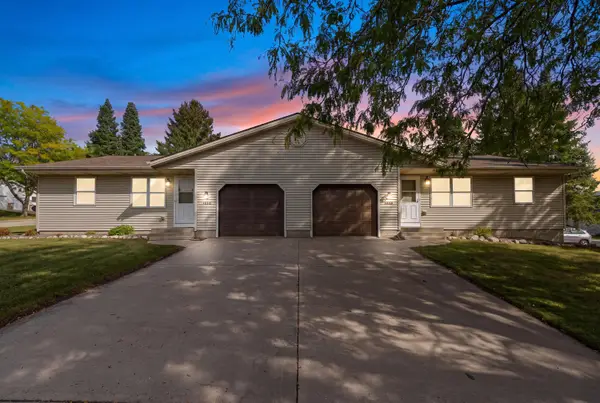 1125 Schoenhaar Dr, West Bend, WI 53090
