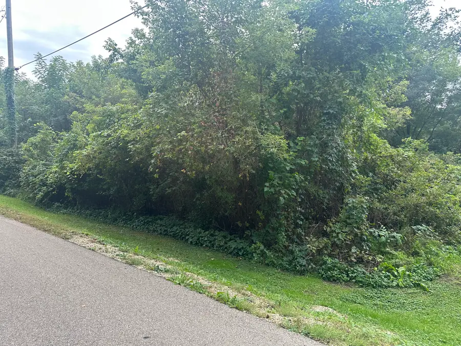 N2411 Loverture Dr, Lake Ivanhoe, WI 53105 - #3