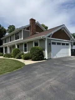 W227S7710 Oakview Dr, Vernon, WI 53103 - #2