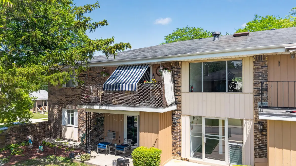 3407 S Pine Ave, Milwaukee, WI 53207 - #1