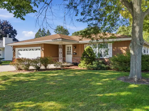 2130 N 28th St, Sheboygan, WI 53081