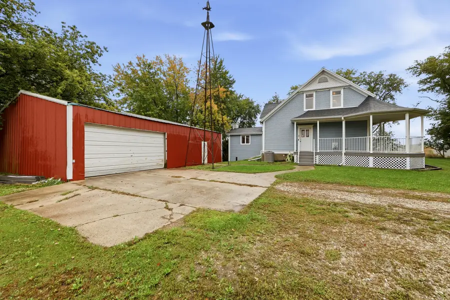 17407 Saxonburg Rd, Mishicot, WI 54228 - #2