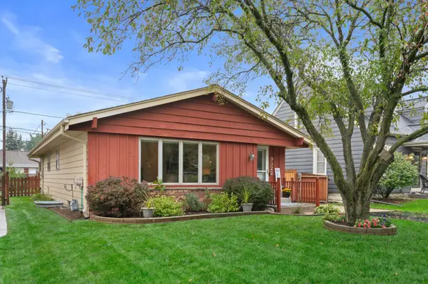 9322 W Cold Spring Rd, Greenfield, WI 53228