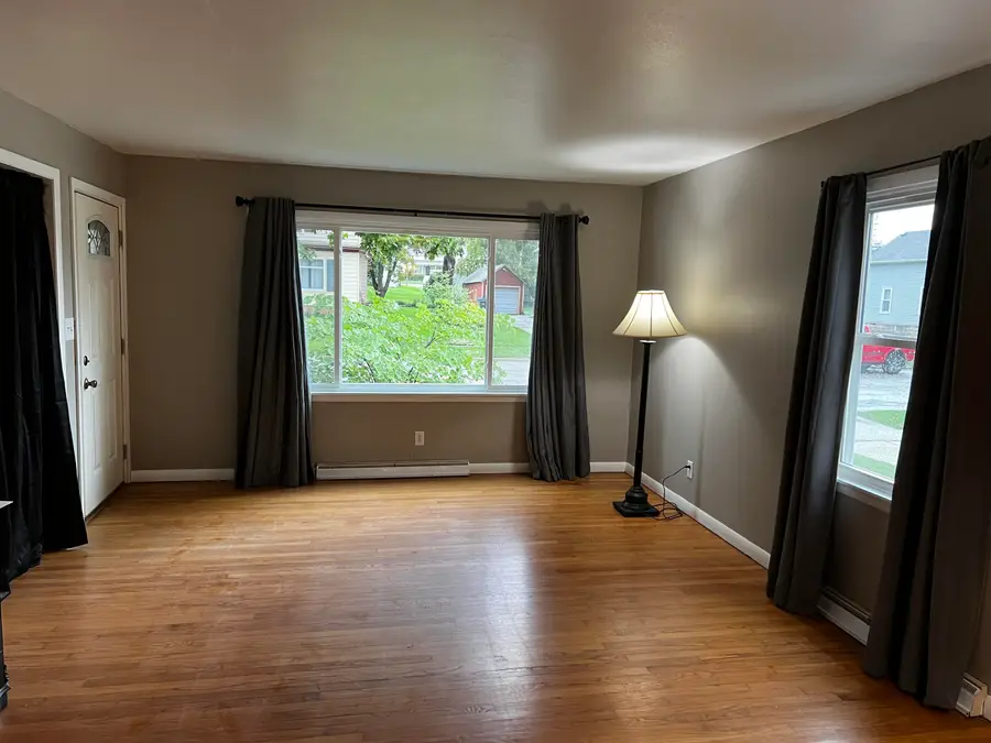 210 N Monroe St, Watertown, WI 53094 - #3