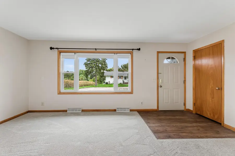 823 East St S, Caledonia, MN 55921 - #2