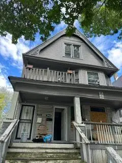 2468 N 38th St, Milwaukee, WI 53210