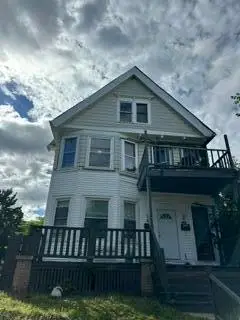 3005 N 40th St, Milwaukee, WI 53210