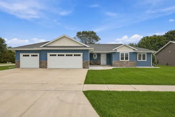 3137 Horton St, Holmen, WI 54636